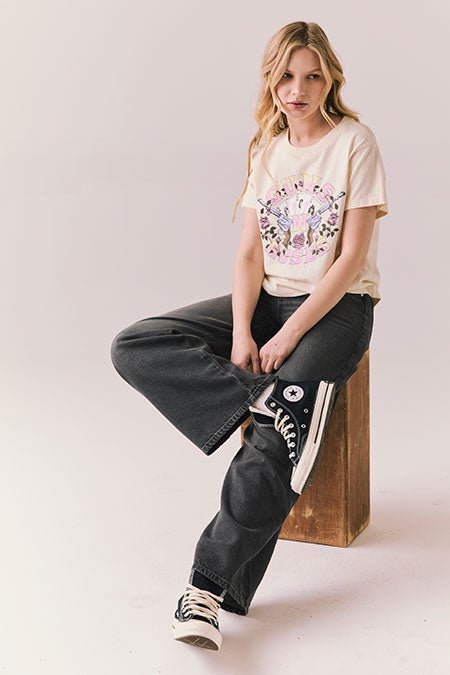 Chaser Guns N' Roses Tee in Band Cards