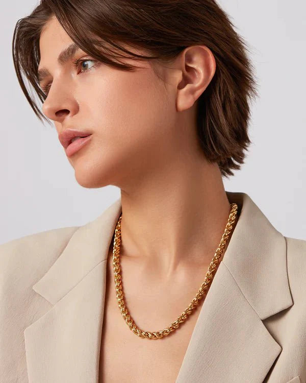 Jenny Bird Rizzo Necklace in Gold