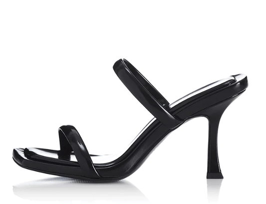 Alias Mae Kasey Heel in Black