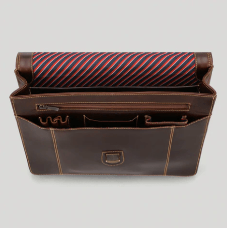 Buckle & Seam Satchel Cara in Brown Leather