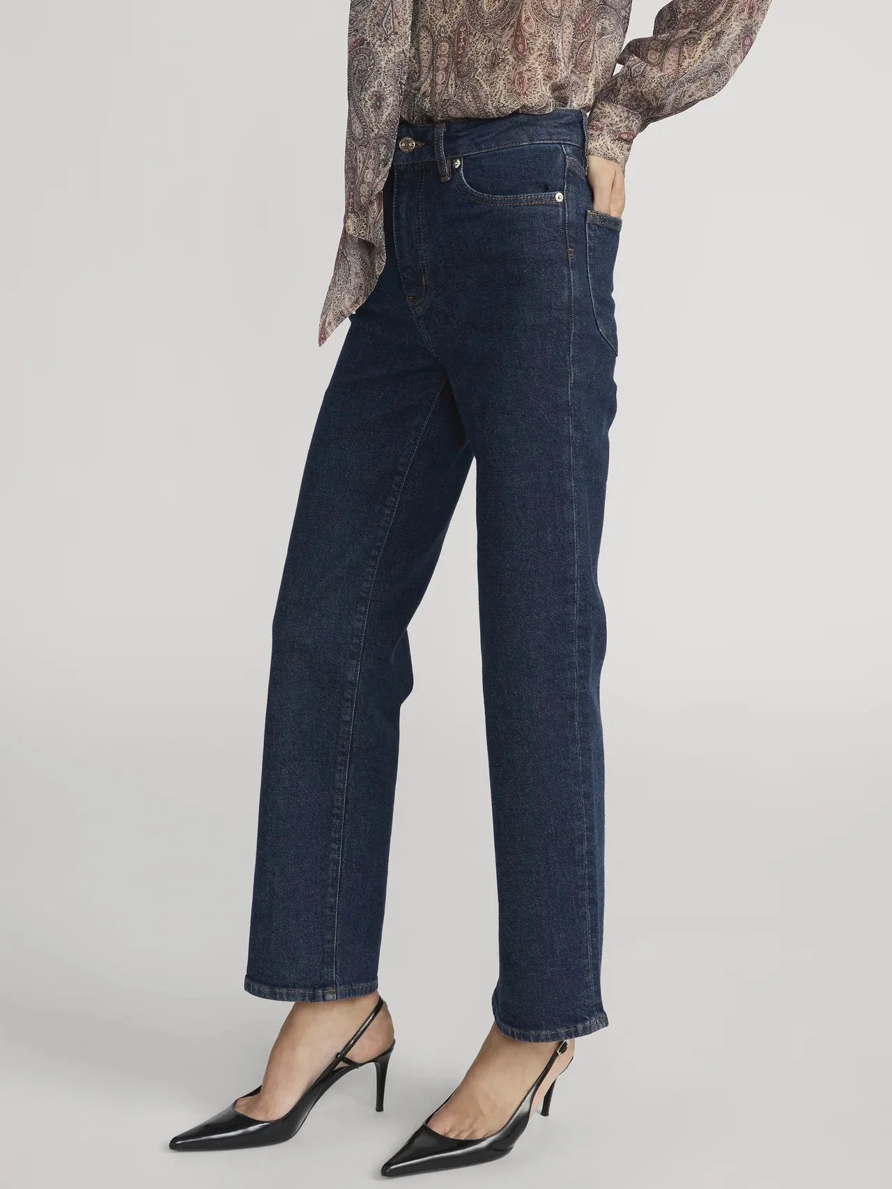 Frame The Wide Jean in Taboo