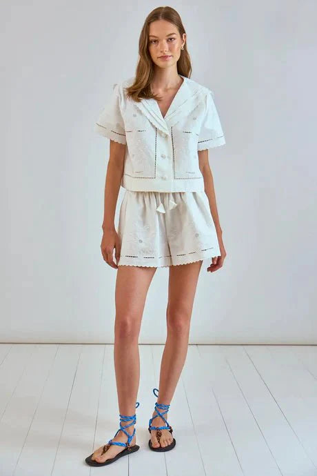 Hunter Bell Fern Short in White Embroidery