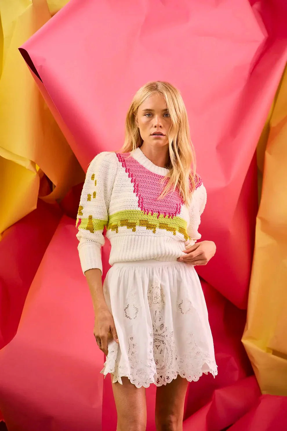 Hunter Bell Sully Pullover in White Multi